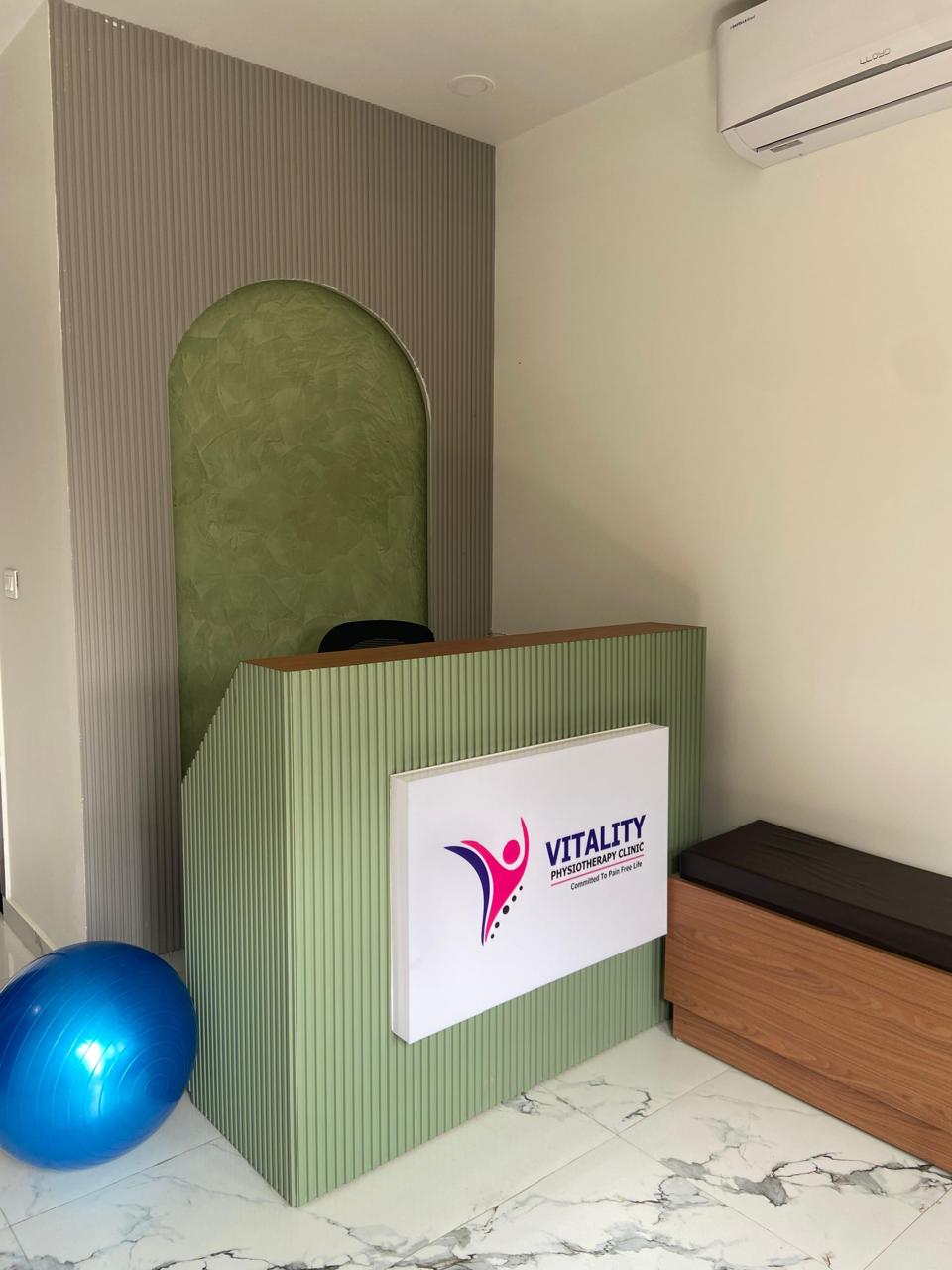 Clinical reception and consultation desk area